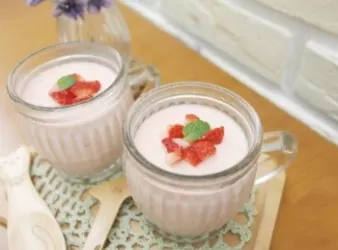 草莓慕斯 - 濃縮滿滿甜蜜愛意!!