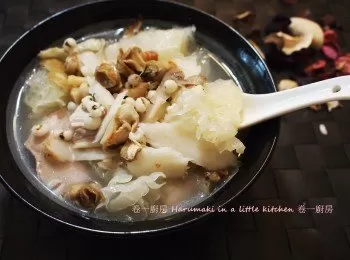 [柔嫩肌膚老火靚湯] 沙蔘雪耳瘦肉湯