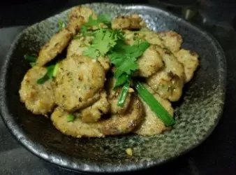 自家製辣肉腸