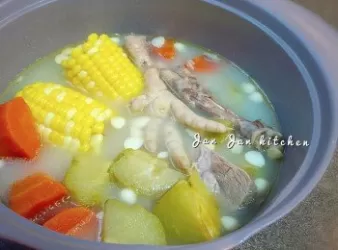 佛手瓜雞腳排毒祛濕湯（湯水）