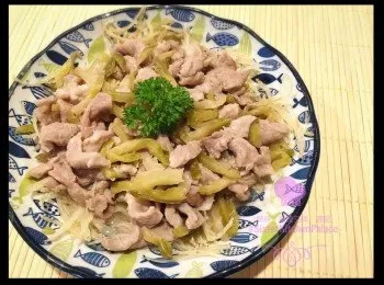 榨菜銀魚仔蒸肉片