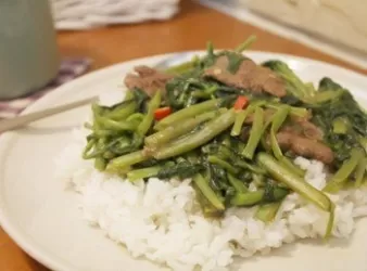 沙茶牛肉燴飯!!深受歡迎家常飯~~